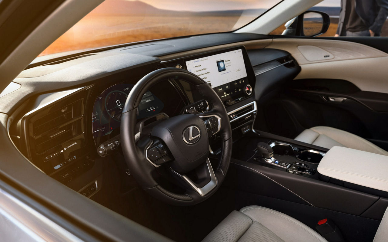 lexus-2025-rx-450h-plus-executive-macadamia-interior-x