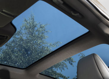 lexus-2026-features-design-rz-panoramic-roof-thumb-l