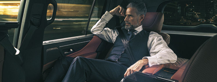 lexus-2026-features-next-steps-lx-700h-executive-vip-caramel-sunset-interior-specifications