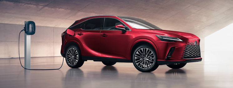 lexus-2026-features-next-steps-rx-450h-plus-executive-matador-red-mica-explore-rx-plug-in