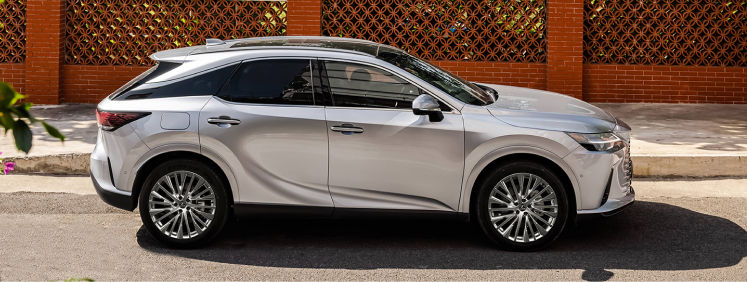 lexus-2026-features-next-steps-rx450h-plus-executive-iridium-test-drive