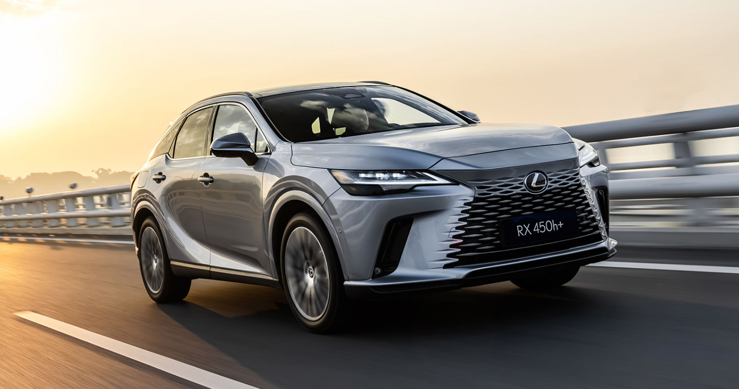 lexus-2026-features-performance-hero-rx450h-plus-executive-iridium-l