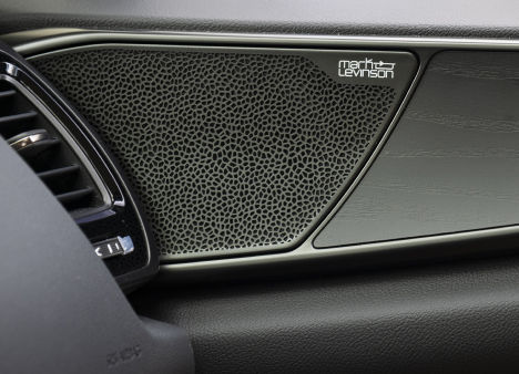lexus-2026-features-technology-nx450h-plus-mark-levinson-audio-system-s
