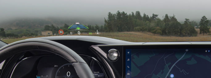 lexus-2026-features-technology-rx-head-up-display