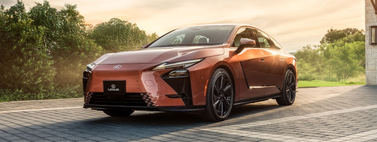 lexus-2026-next-steps-es-500e-luxury-copper-crest-build