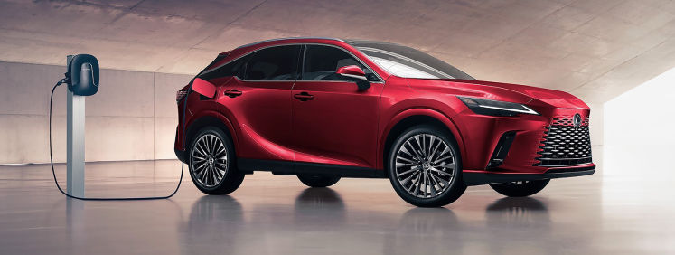 lexus-2026-next-steps-rx-450h-plus-executive-matador-red-mica