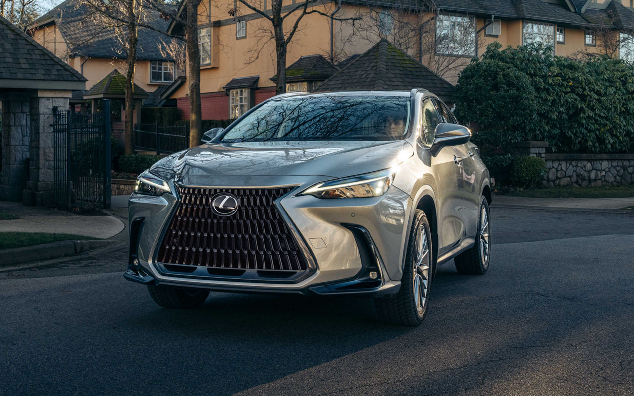lexus-2026-nx-350h-luxury-atomic-silver-driving