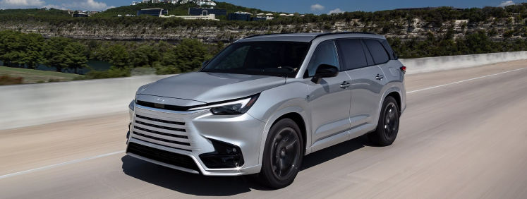lexus-2026-tx-features-next-steps-test-drive-tx-500h-fsport-performance-2-celestial-silver-metallic