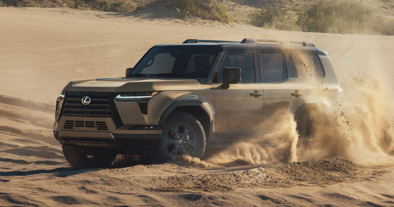 lexus-2027-features-design-gx-550-overtrail-earth-black-roof-l
