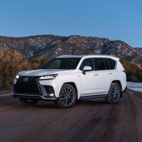 lexus-2027-features-design-lx-600-f-sport-package-ultra-white-s