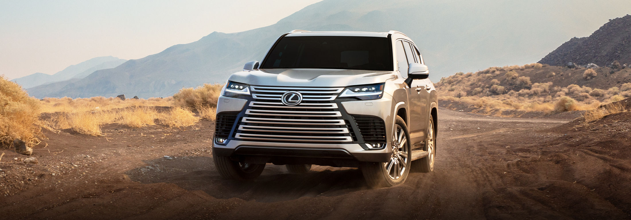 lexus-2027-features-hero-lx-600-luxury-atomic-silver-grille-l