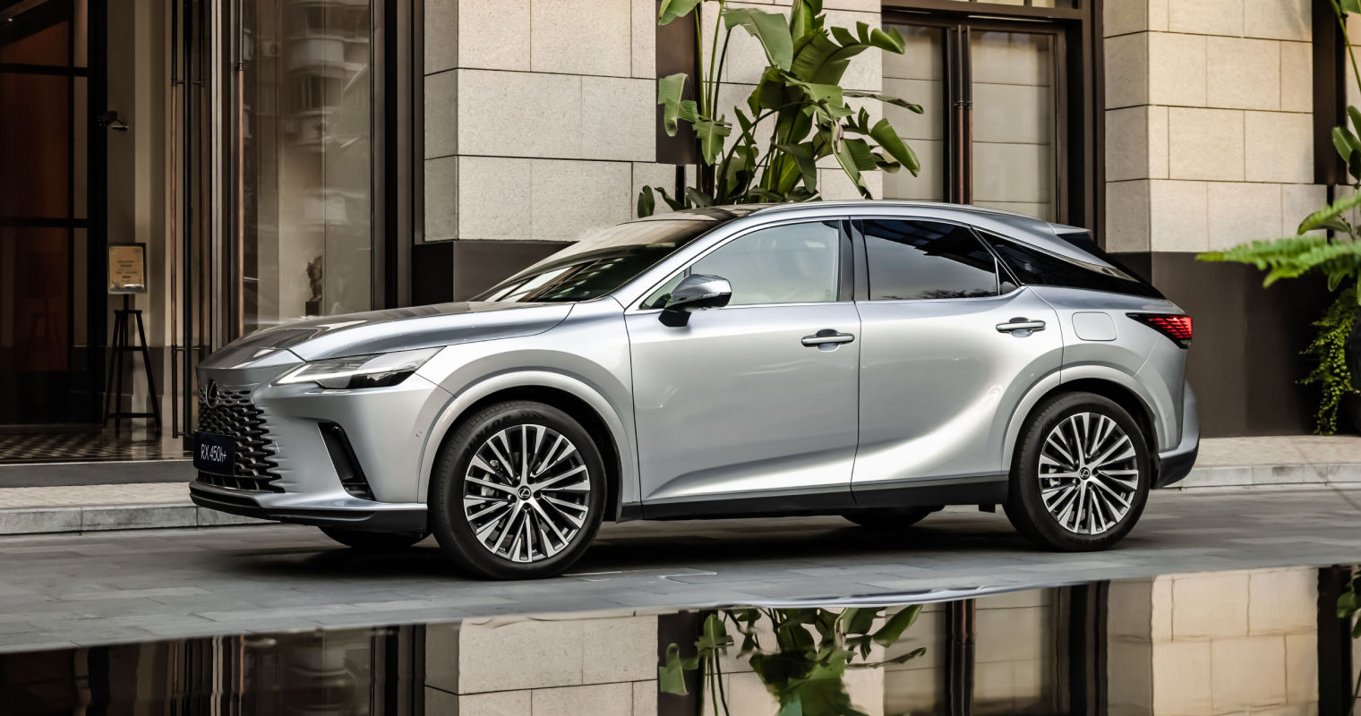lexus-2027-features-safety-hero-rx450h-plus-executive-iridium-l