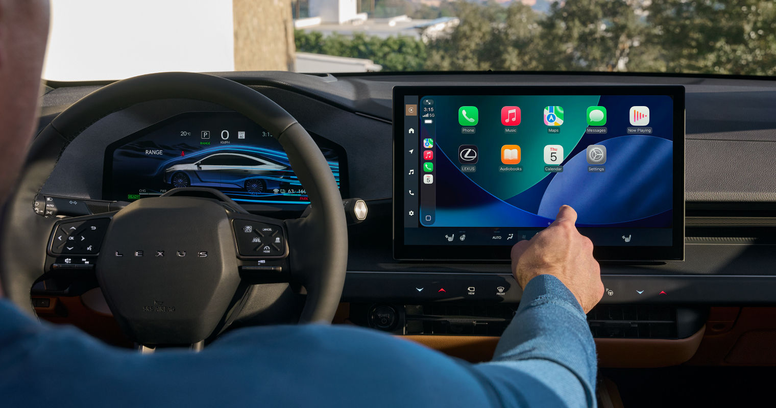 lexus-2027-features-technology-es-350e-palomino-interior-bamboo-layering-dashboard-v2-l