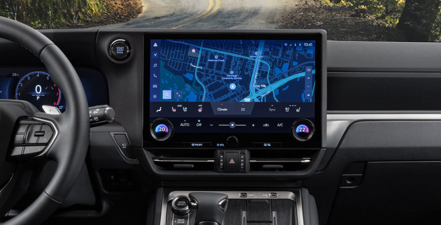 lexus-2027-features-technology-gx-550-premium-interior-screen-l