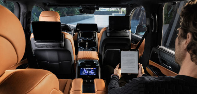lexus-2027-features-technology-lx-700h-caramel-sunset-rear-entertainment-system-l