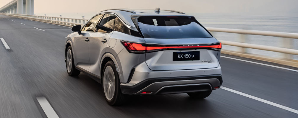 lexus-2027-features-technology-rx-450h-plus-iridium-traffic-jam-assist-l