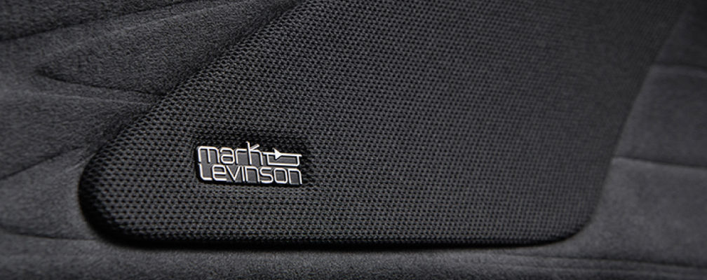 lexus-2027-features-technology-rx-mark-levinson-audio-l
