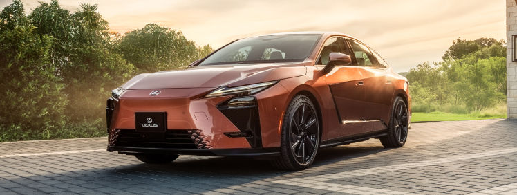 lexus-bev-landing-page-build-cta-2027-es-500e-luxury-copper-crest