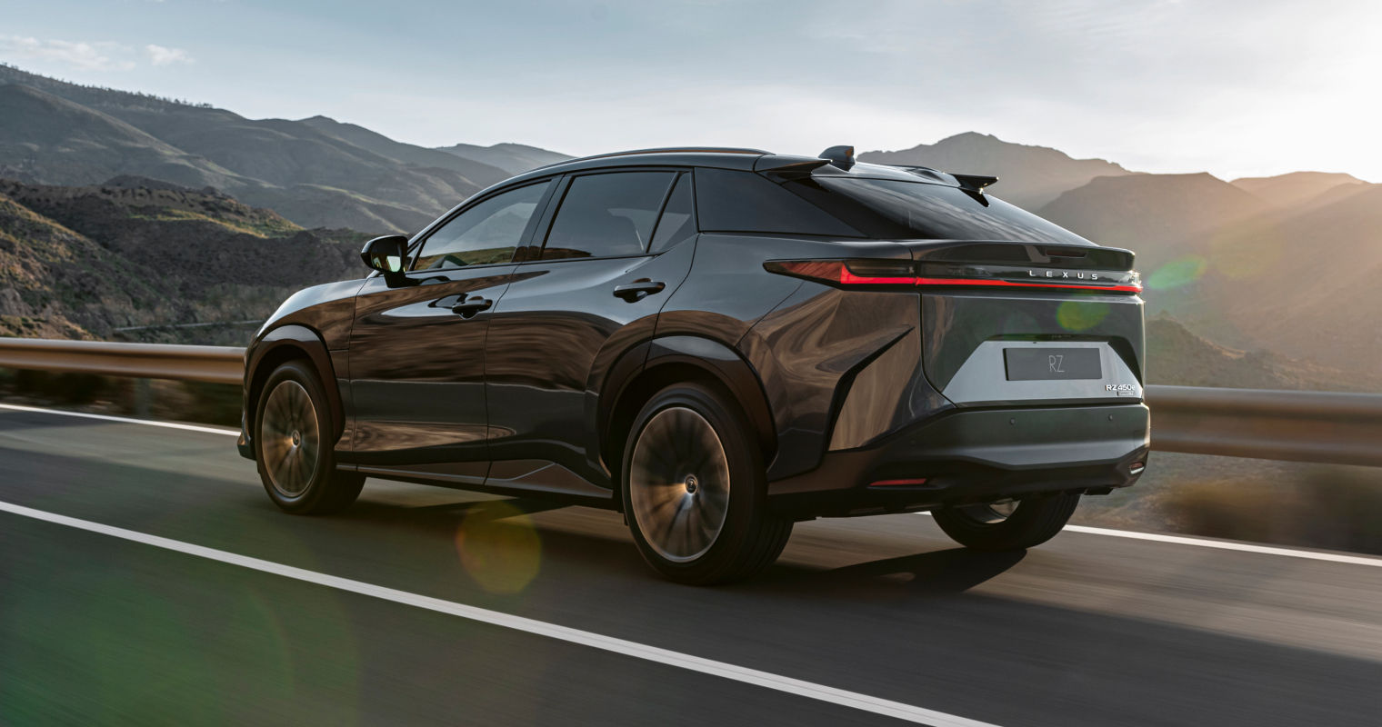 lexus-bev-landing-page-range-2026-rz-450e-luxury-cloudburst-grey-l