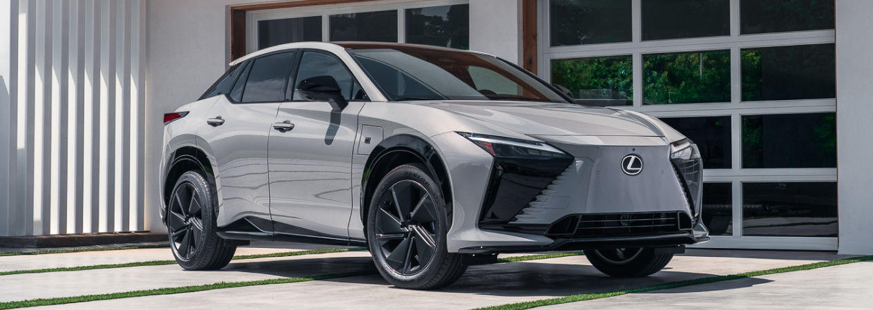 lexus-bev-owners-guide-charging-2026-rz-550e-awd-f-sport-wind-l