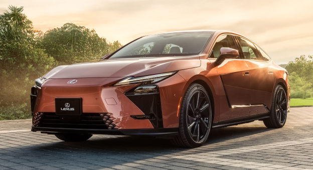 lexus-bev-owners-guide-driving-and-tips-cabin-pre-conditioning-2027-es-500e-luxury-copper-crest-l