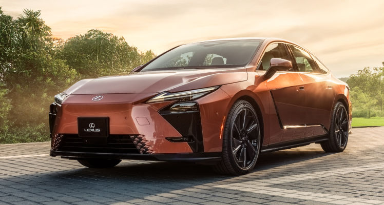 lexus-bev-owners-guide-driving-and-tips-cabin-pre-conditioning-2027-es-500e-luxury-copper-crest-p