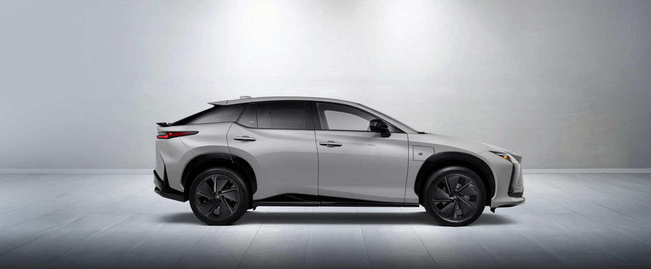 lexus-home-2026-rz-550e-l