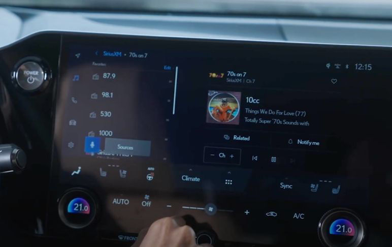 lexus-owners-knowledge-centre-interface-cloud-navigation