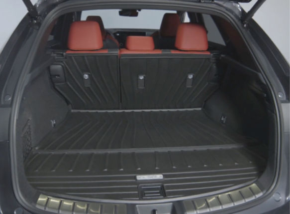 lexus-parts-and-service-accessories-cargo-liner-video-thumb-m