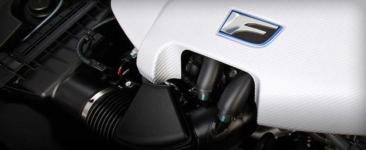 lexus-parts-and-service-reflections-engine-compartment-cleaning-x