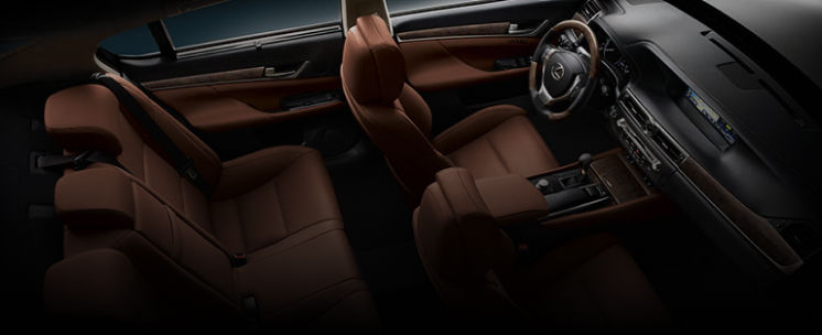 lexus-parts-and-service-reflections-full-interior-cleaning