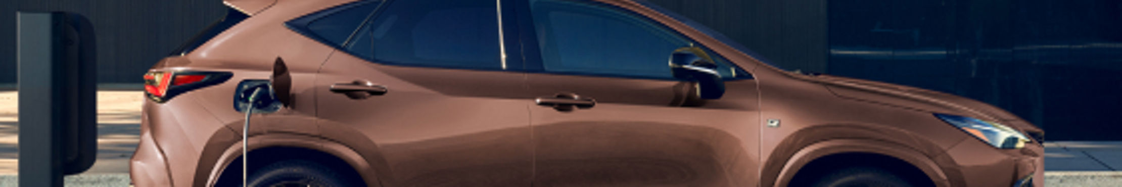 lexus-plug-in-hybrids-charging-2025-nx-450h-plus-fsport-copper-crest-l-1