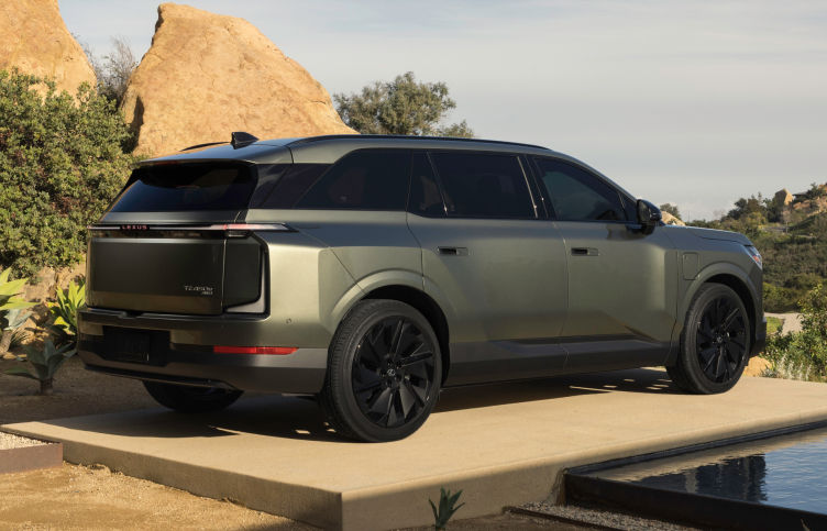 lexus-register-for-updates-2027-tz-all-electric-design-form-function-l