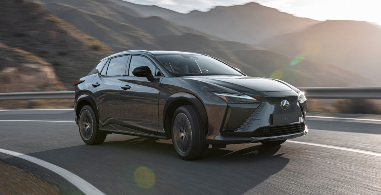 lexus-suv-compact-2025-rz450e-luxury-cloudburst-grey-l