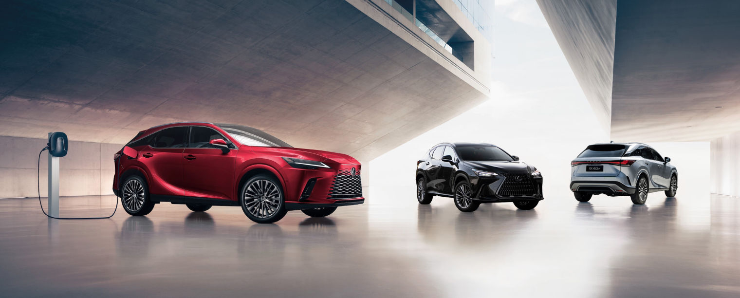 lexus-suv-lineup-2025-rx450h-plus-matador-red-mica-nx350h-luxury-caviar-rx450h-iridium-l