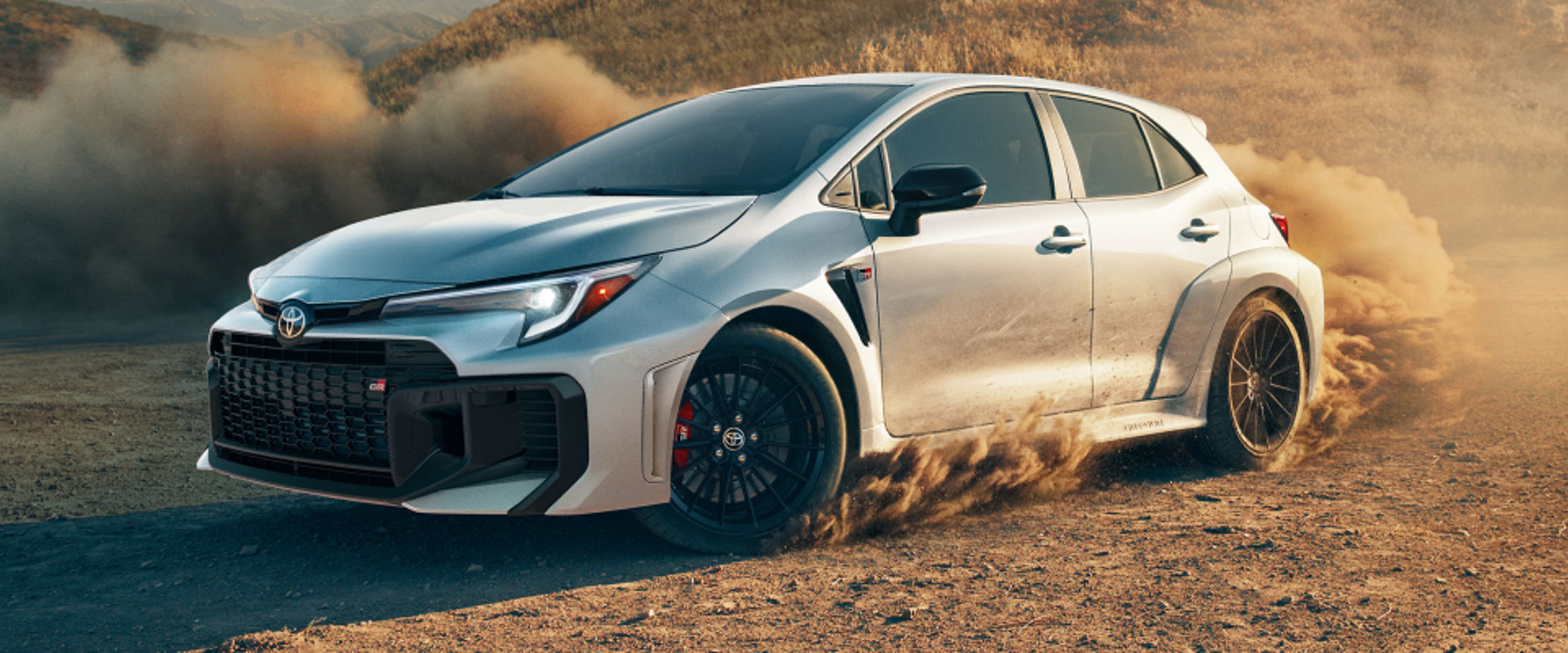 styleguide_toyota-2025-gr-corolla-core-exterior-white-tile-l