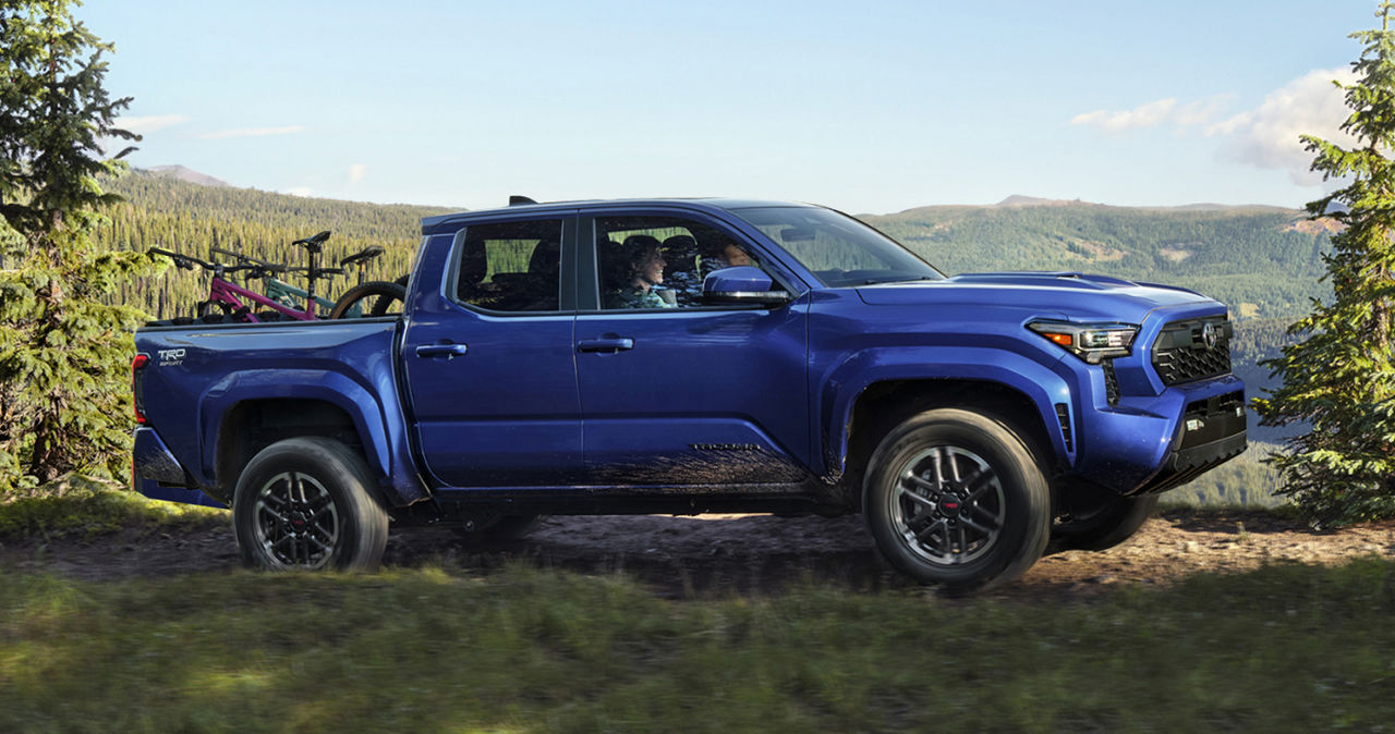 toyota-2025-features-design-tacoma-trd-sport-blue-crush-metallic-l-1