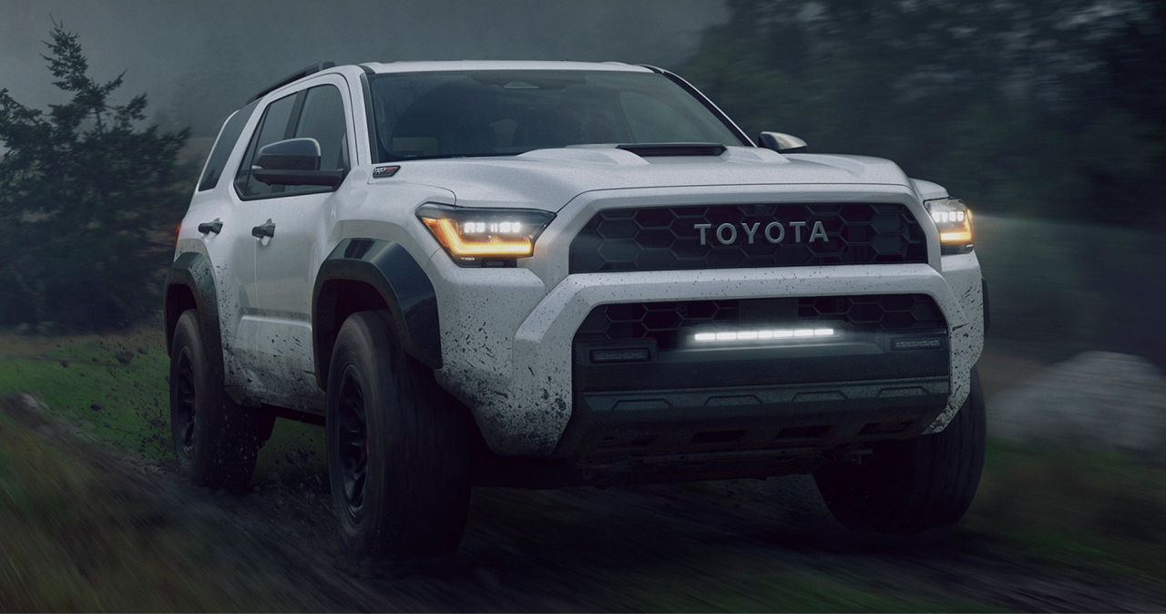 toyota-2025-features-trd-pro-4runner-hybrid-trd-pro-wind-chill-pearl-l-1