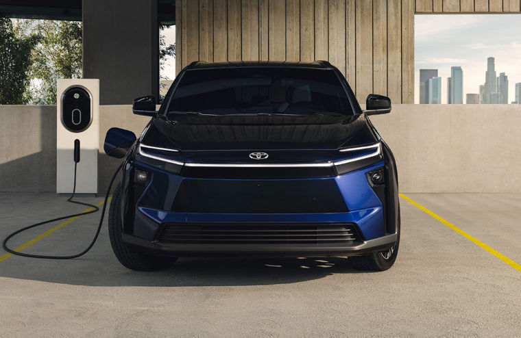 toyota-2025-overview-electrify-your-ride-banner-rav4-plug-in-hybrid-2026-bz-limited-blueprint-p@2x