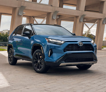 toyota-2025-overview-electrify-your-ride-banner-rav4-plug-in-hybrid-rav4-hybrid-l