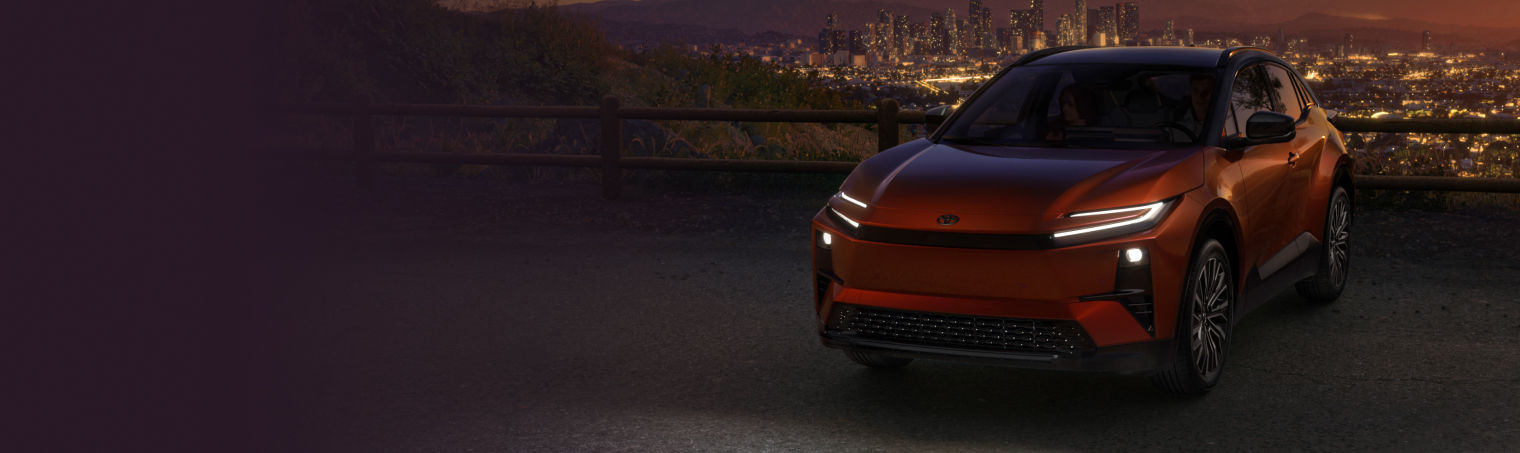 toyota-2026-accessory-c-hr-xse-premium-tandoori-midnight-black-metallic-roof-l