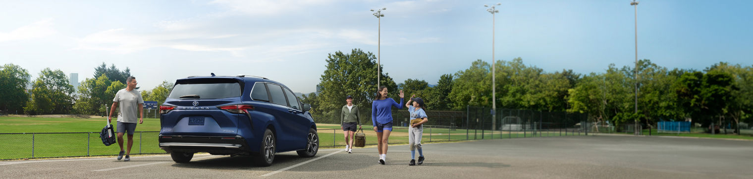 toyota-2026-features-accessories-sienna-platinum-blueprint-l