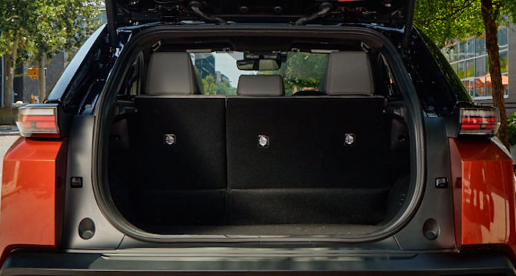 toyota-2026-features-design-c-hr-cargo-space-p