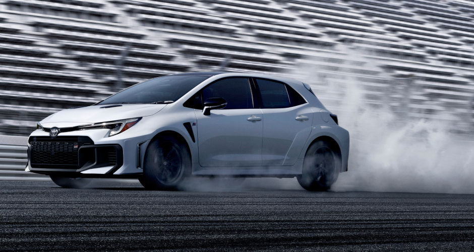 toyota-2026-features-design-gr-corolla-core-white-side-profile-l
