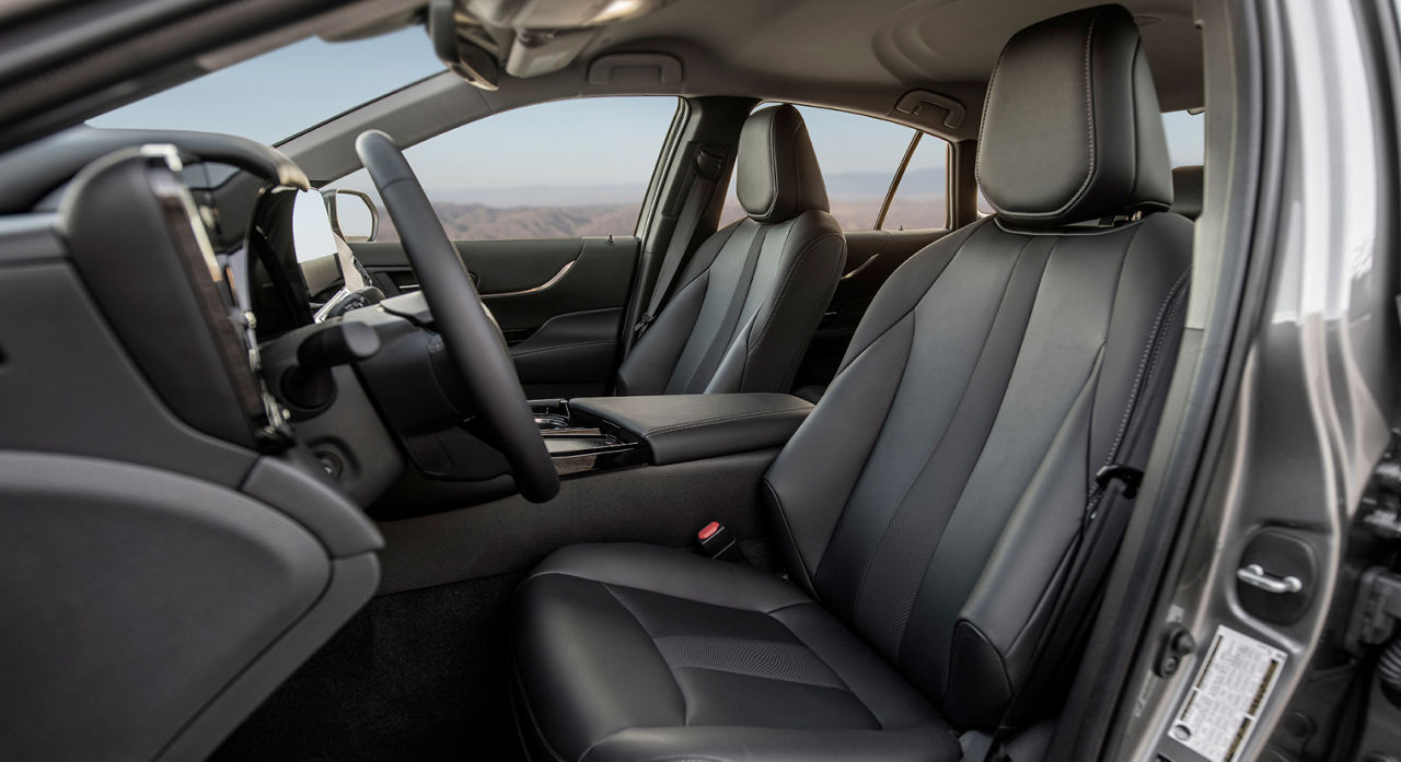toyota-2026-features-design-mirai-interior-l