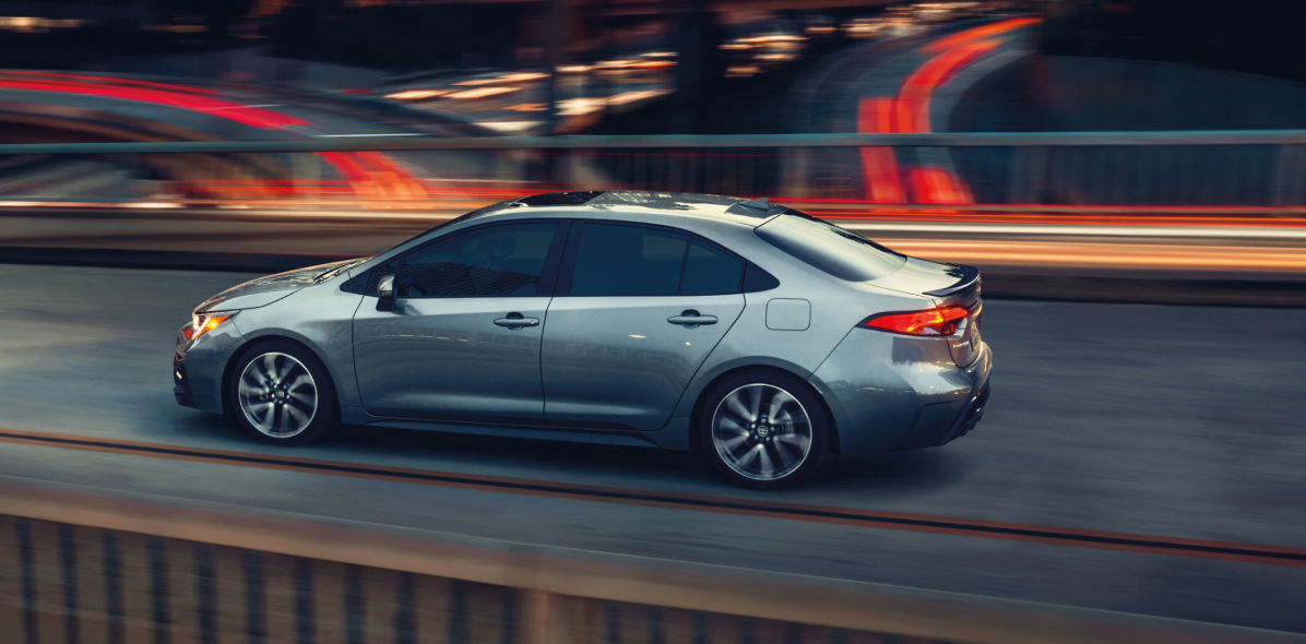 toyota-2026-features-design-sporty-and-stylish-corolla-xse-awd-celestite-l