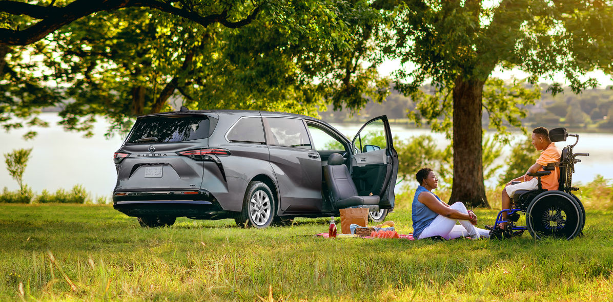 toyota-2026-features-mobility-program-sienna-xle-heavy-metal-l