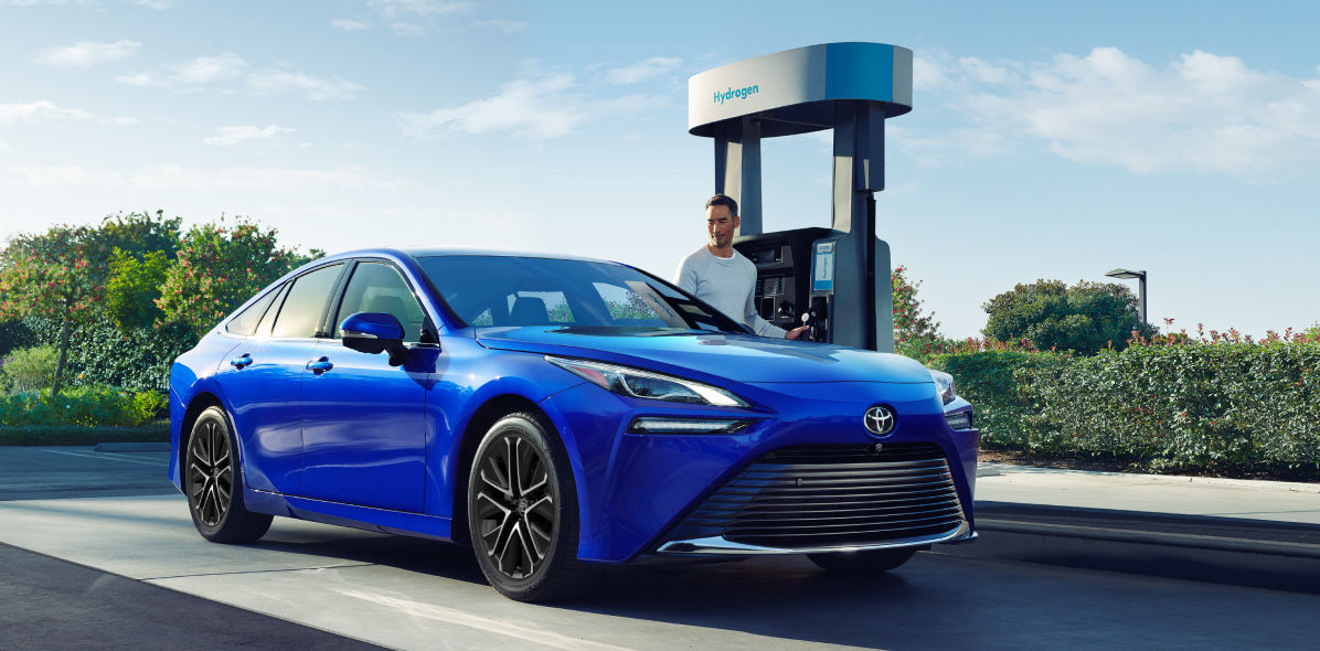 toyota-2026-features-performance-hydrogen-mirai-hydro-blue-l
