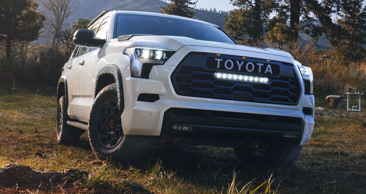 toyota-2026-features-performance-sequoia-sr5-trd-off-road-white-l
