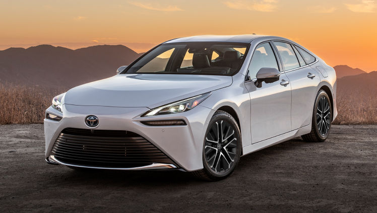 toyota-2026-features-safety-features-mirai-oxygen-white-p
